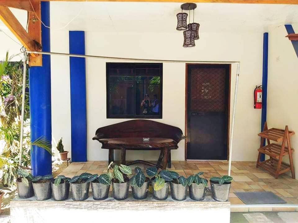 Foxtail Guesthouse Siargao 제너럴 루나 외부 사진